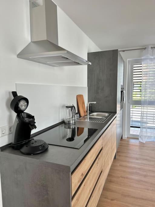 Amao-Pearl I Comfort Suite I 94Qm I Kingsize-Bett I Exklusiv Mit Balkon & Tiefgarage I Aufzug Offenburg Exterior foto