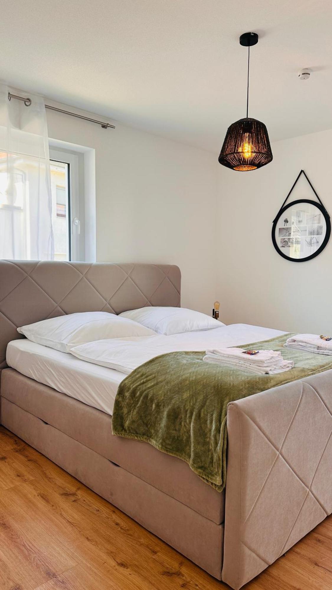 Amao-Pearl I Comfort Suite I 94Qm I Kingsize-Bett I Exklusiv Mit Balkon & Tiefgarage I Aufzug Offenburg Exterior foto